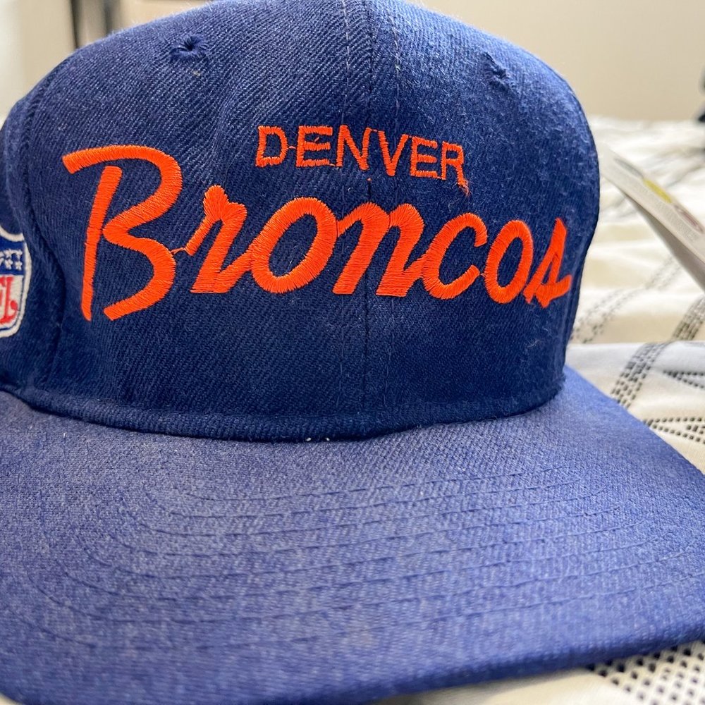 Men's Denver Broncos Snapback hat!